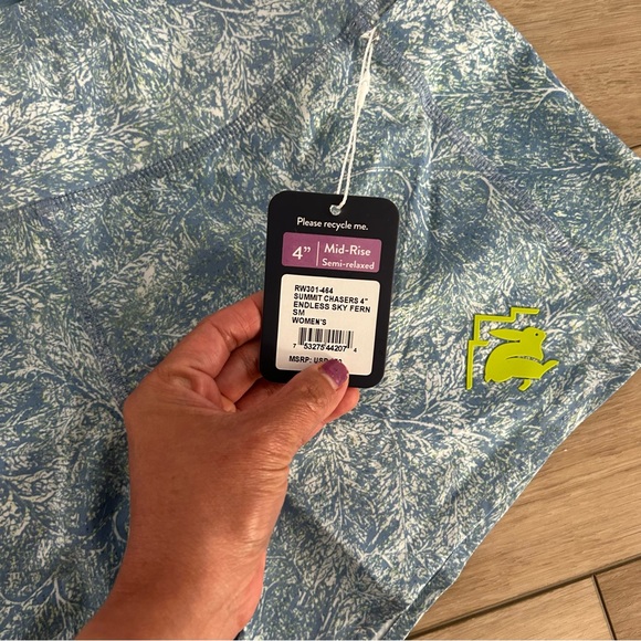 NWT Rabbit Summit Chasers 4” Endless Sky Fern Short - Small - Picture 10 of 10
